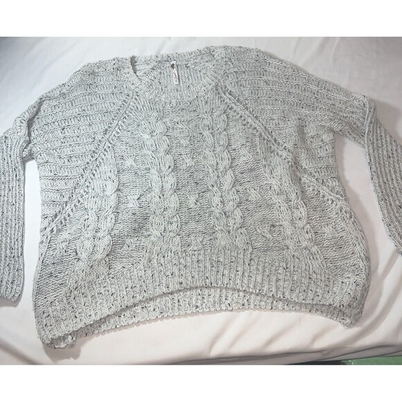Poof! Sweaters - Poof! Cable Knit Black And White Sweater Size Small